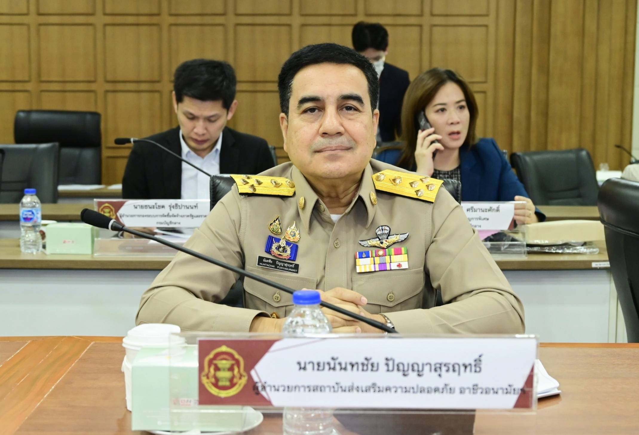 ผู้อำนวยการ สสปท. ร่วมประชุมหารือโครงการศึกษาการจัดการความปลอดภัยงานก่อสร้างและบำรุงทาง