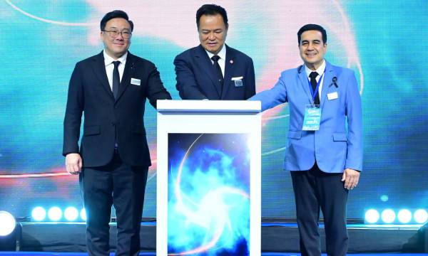 “อนุทิน” ชูความปลอดภัยแรงงาน รากฐานขับเคลื่อนเศรษฐกิจไทย ย้ำต้องเปลี่ยนวิธีคิด “ป้องกันก่อนเกิดเหตุ”