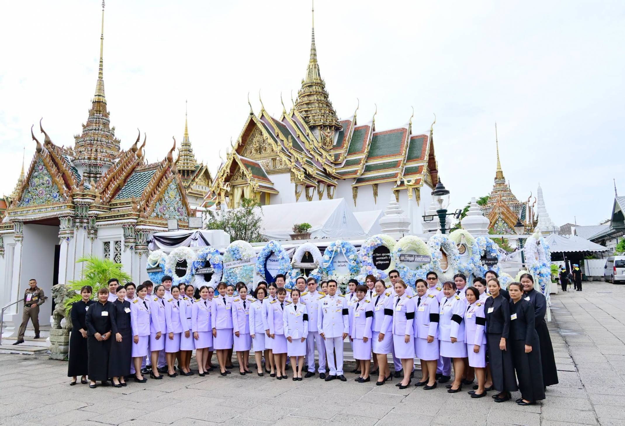 สสปท. เป็นเจ้าภาพพระพิธีธรรมสวดพระอภิธรรมพระบรมศพสมเด็จพระนางเจ้าสิริกิติ์ฯ และเข้ากราบถวายสักการะพระศพ สมเด็จพระเจ้าลูกเธอ เจ้าฟ้าพัชรกิติยาภาฯ